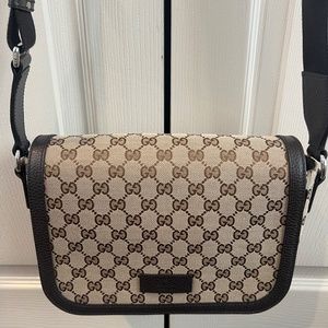 Gucci Messenger Bag